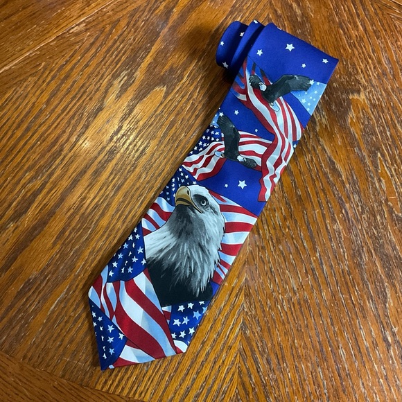 🇺🇸🦅Patriotic American Flag & Eagle Men’s Necktie! - Picture 9 of 15